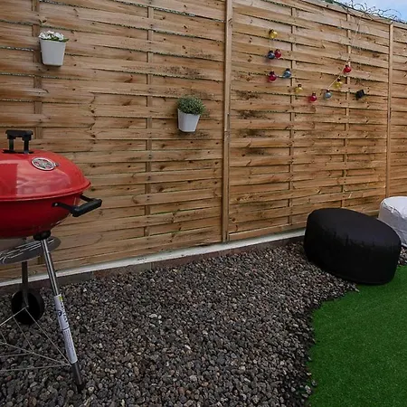 Terraced House - Tfn021008-iyd